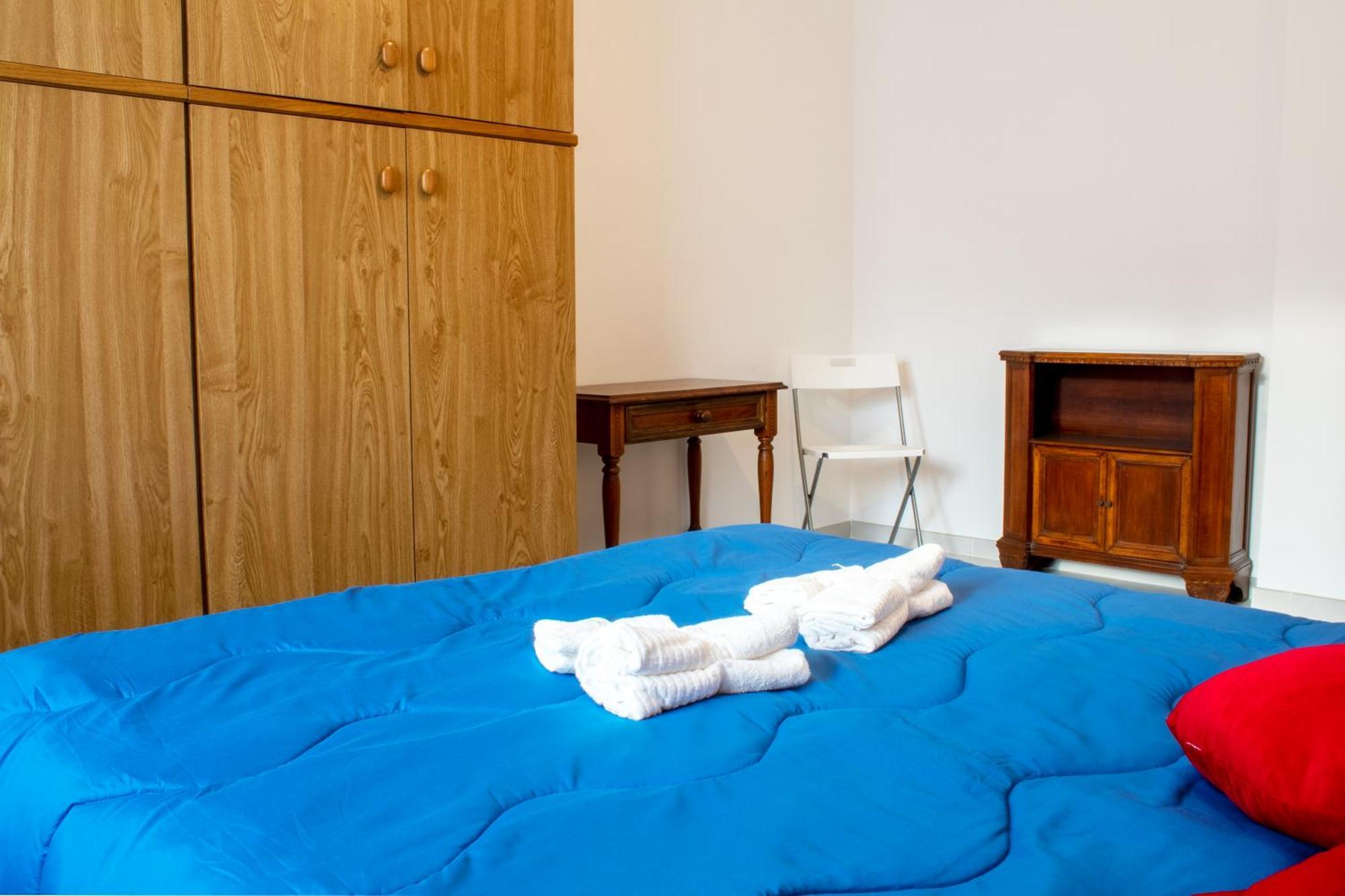 100 Metri Dal Mare Relax A Due Passi Dal Centro Apartment Finale Ligure Bagian luar foto