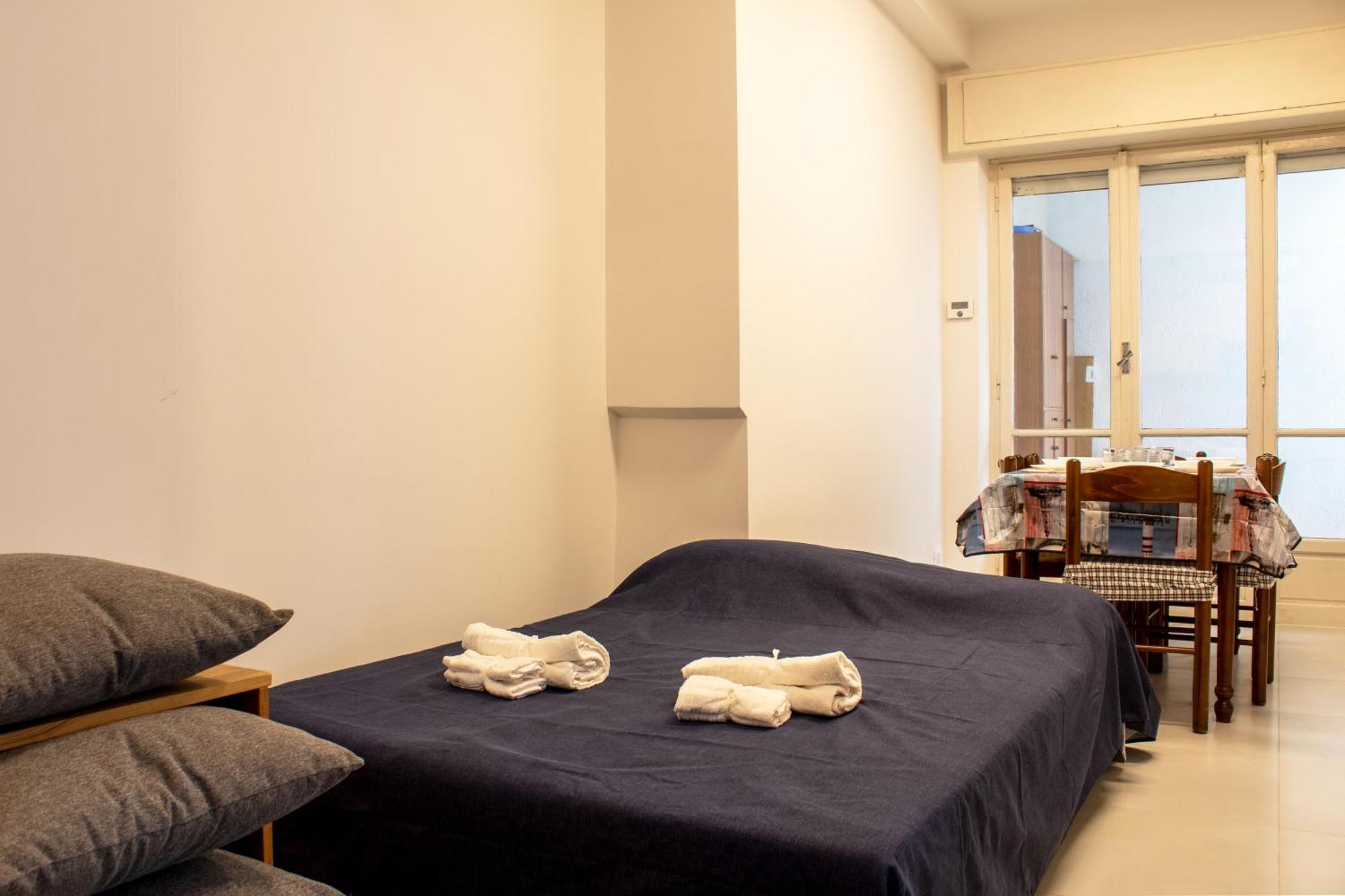 100 Metri Dal Mare Relax A Due Passi Dal Centro Apartment Finale Ligure Bagian luar foto