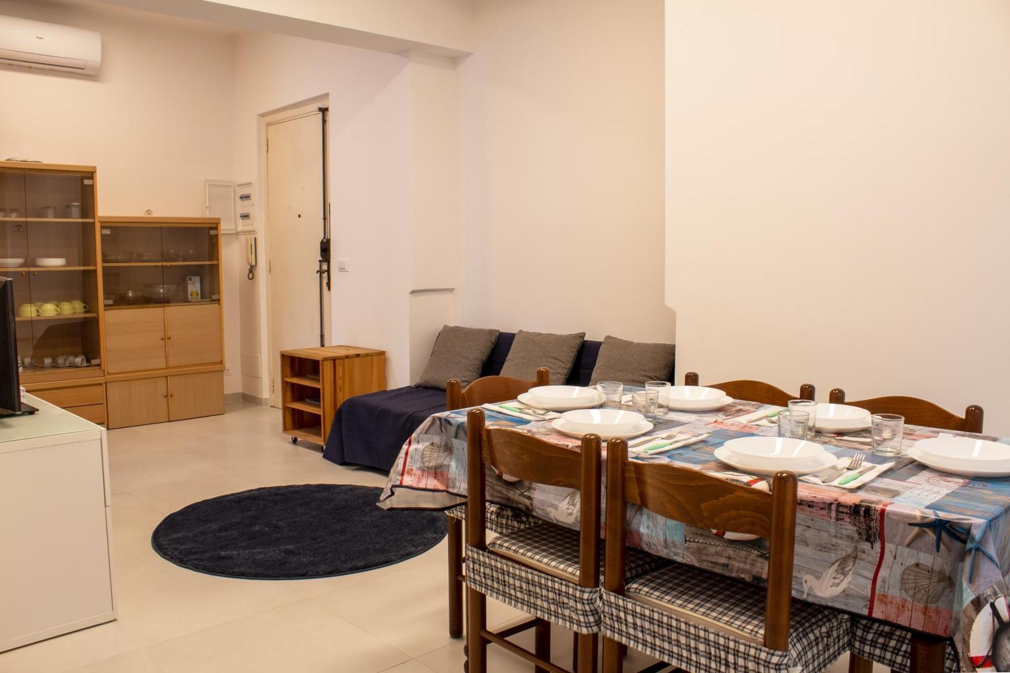 100 Metri Dal Mare Relax A Due Passi Dal Centro Apartment Finale Ligure Bagian luar foto
